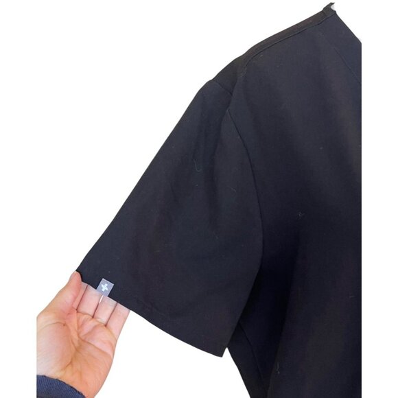 Figs Womens Black Casma Three-Pocket Scrub Top Size XXL 2XL Technical Collection - Picture 5 of 9